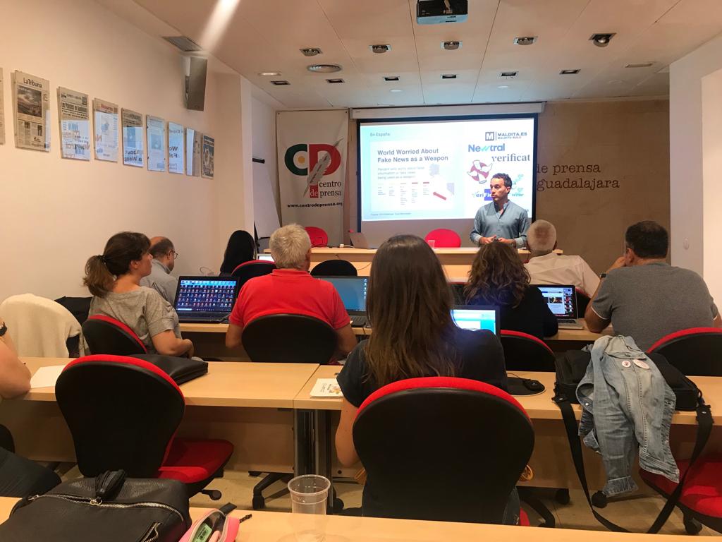Destacada participación de los socios en el taller sobre “verificación y fact checking”