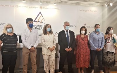 La Cátedra Manu Leguineche organizará este otoño unas jornadas para ensalzar el trabajo periodístico en la pandemia del COVID-19